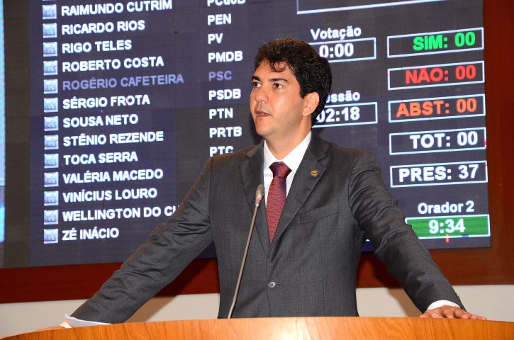 Eduardo Braide diz que deputados atuam desde 2011 por melhorias em aeroporto