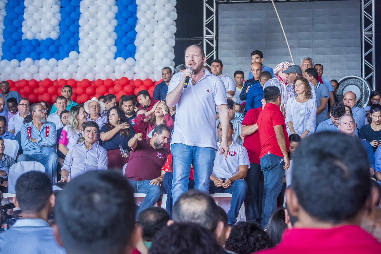 Deputados participam de convenção estadual do Partido Democrático Trabalhista