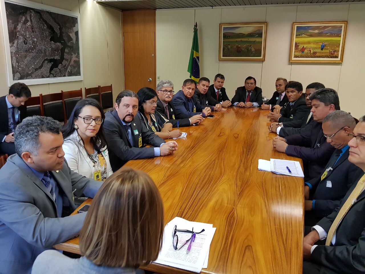Júnior Verde acompanha prefeitos em Brasília em busca de recursos dos impactos da mineração
