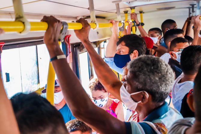 Duarte Jr fiscaliza transporte público em São Luís