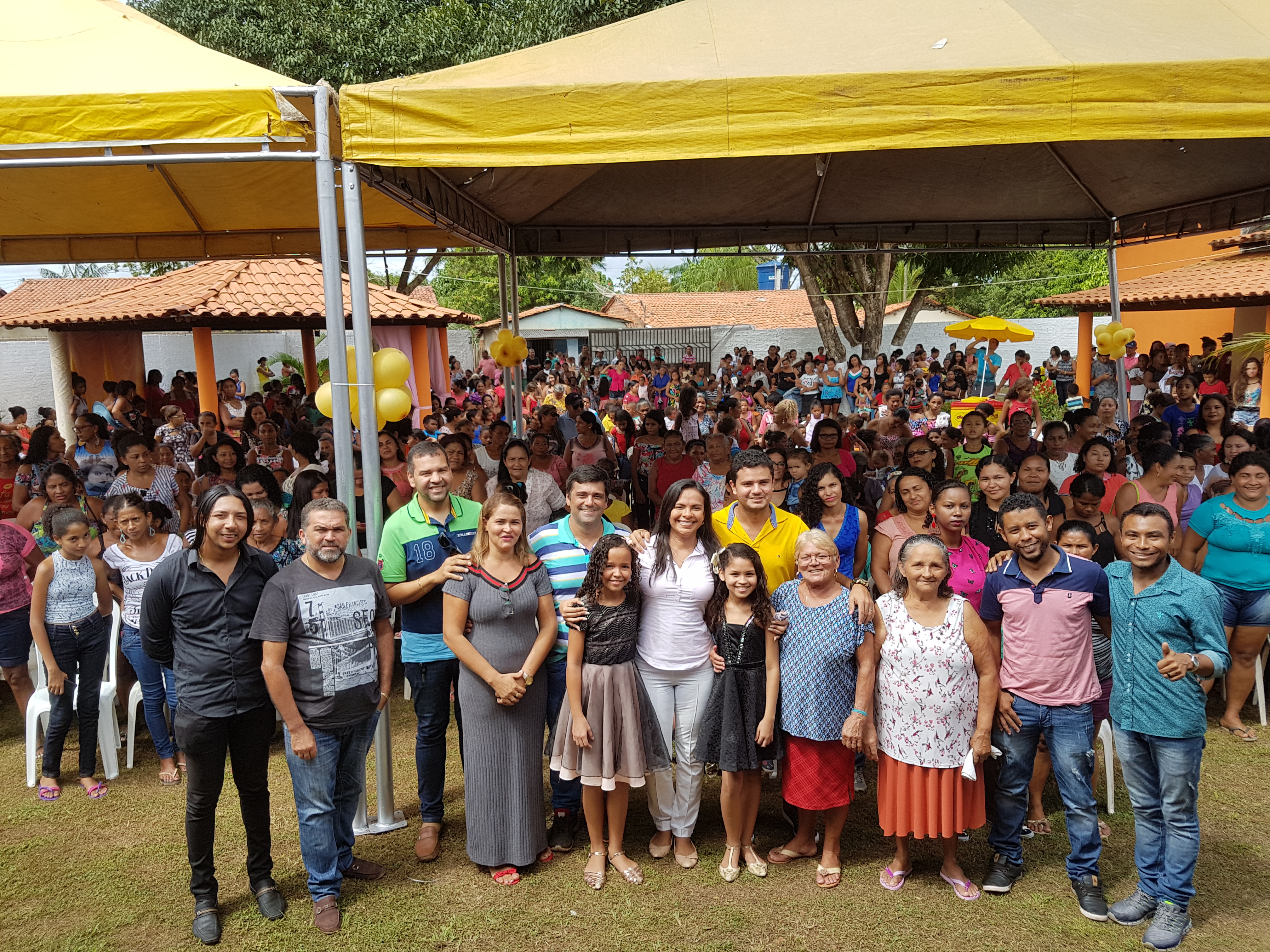 Ana do Gás participa de festa do Dia das Mães em municípios maranhenses