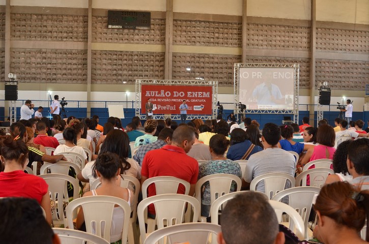 Mais de 8 mil estudantes participaram dos Aulões do Enem transmitidos pela TV Assembleia