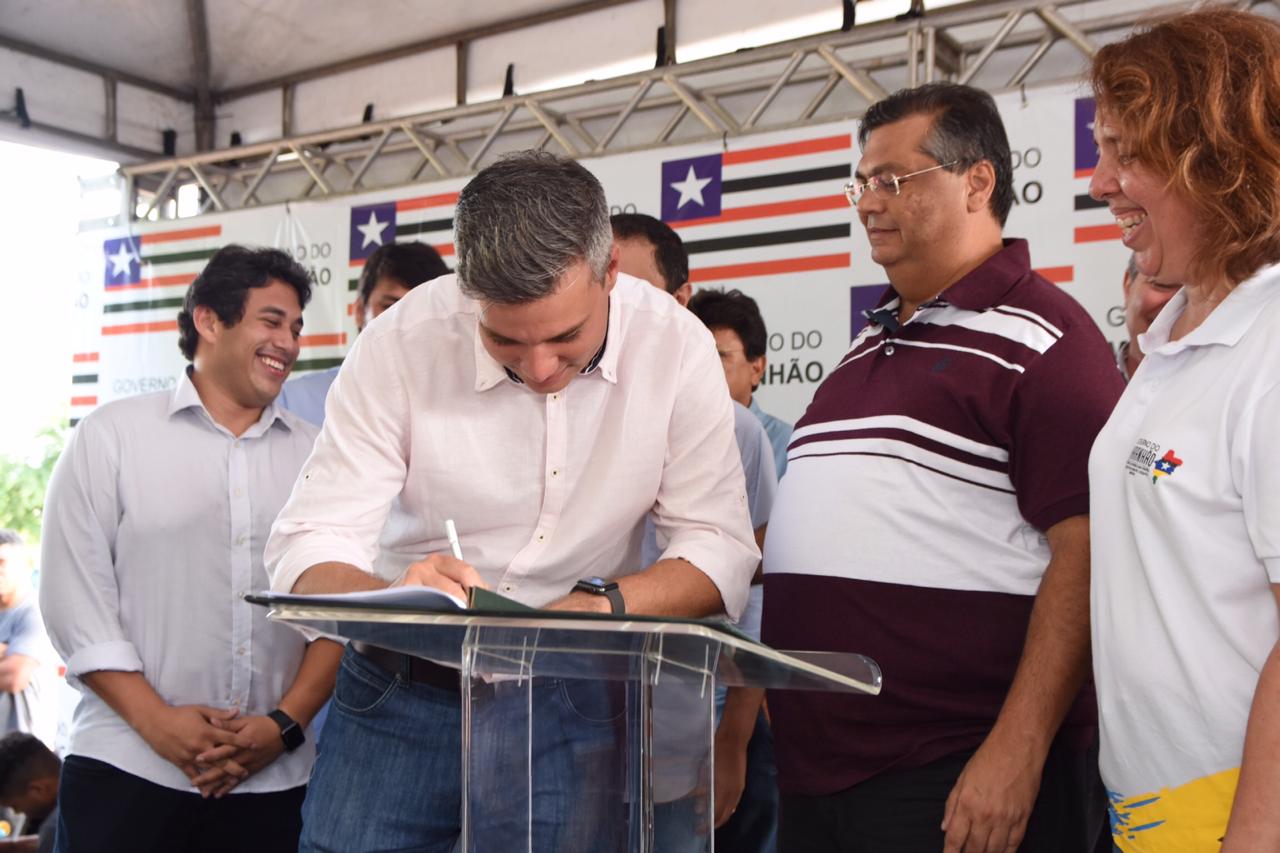 Neto Evangelista participa da assinatura da ordem de serviço para início das obras do PAC Ponta do São Francisco