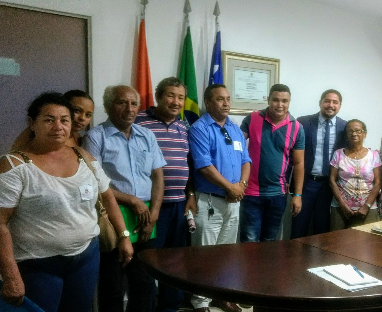 Trabalhadores temem perda de seus comércios e solicitam apoio ao deputado Zé Inácio