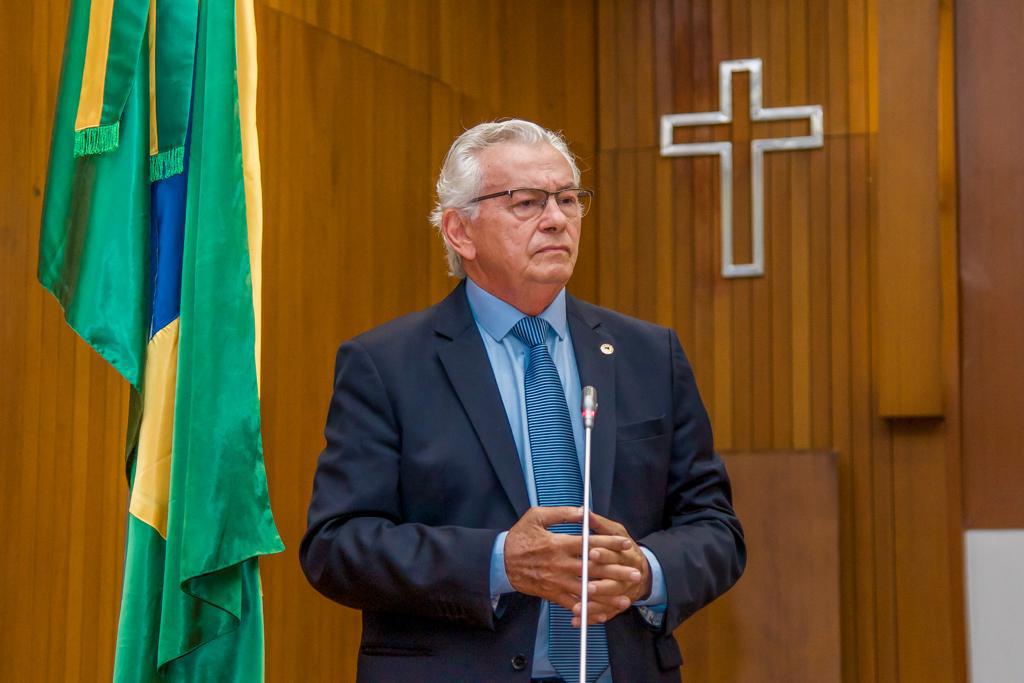 Arnaldo Melo propõe formação de frente parlamentar de combate à pobreza 