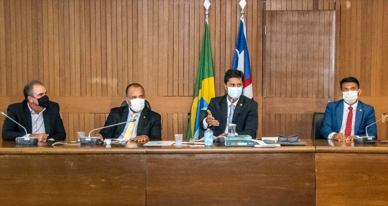 Os parlamentares também ouviram o presidente do Sindicato dos Revendedores de Combustível do Maranhão, Leopoldo Santos