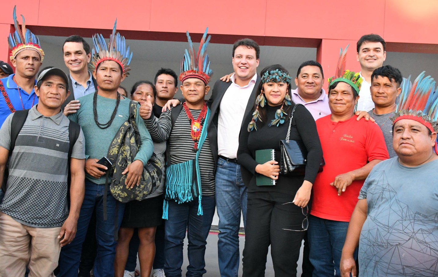 Ricardo Arruda com Felipe Camarão e lideranças indígenas
