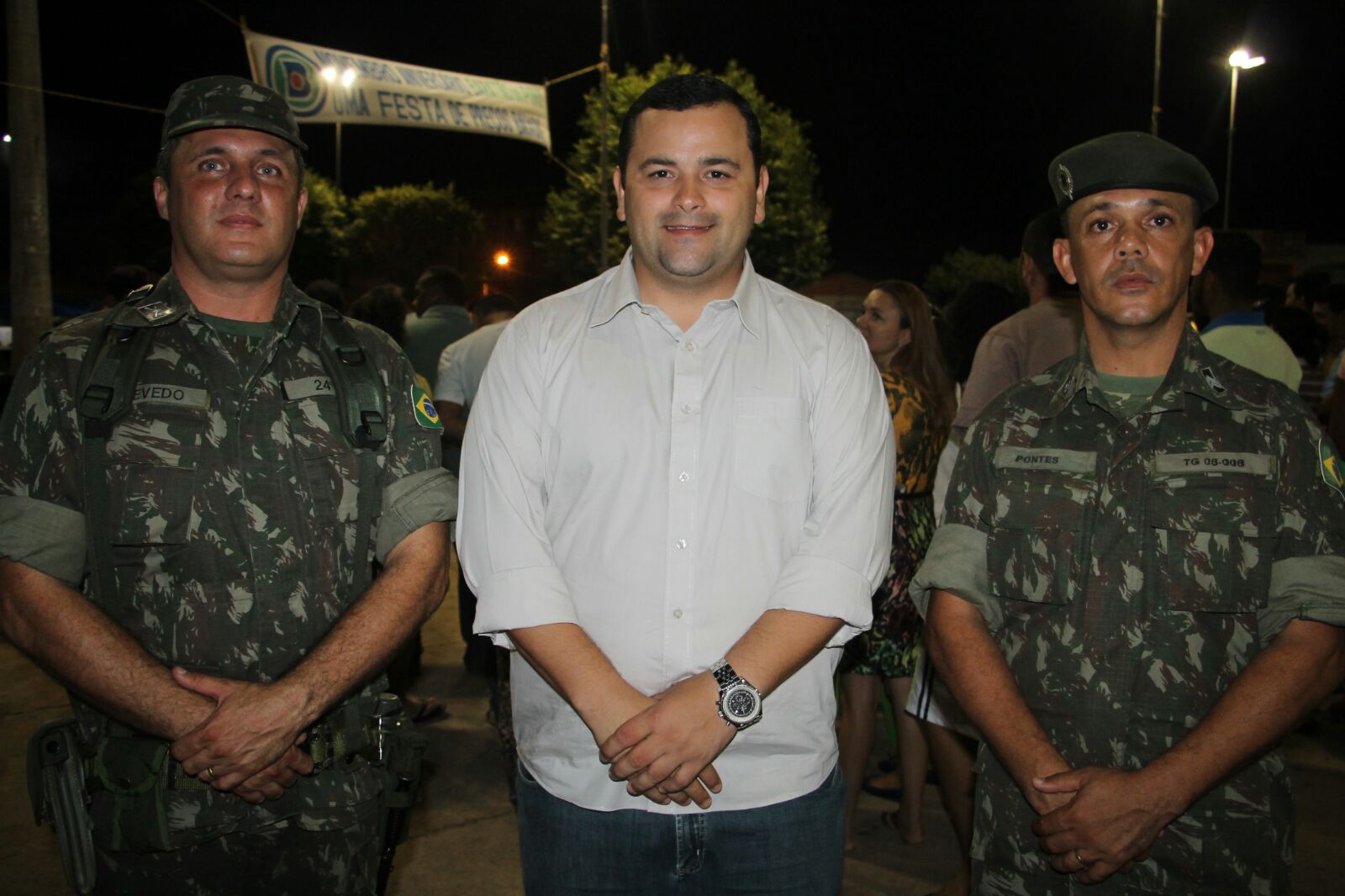 Vinicius Louro participa do encerramento das atividades cívicas do Exército em Pedreiras 