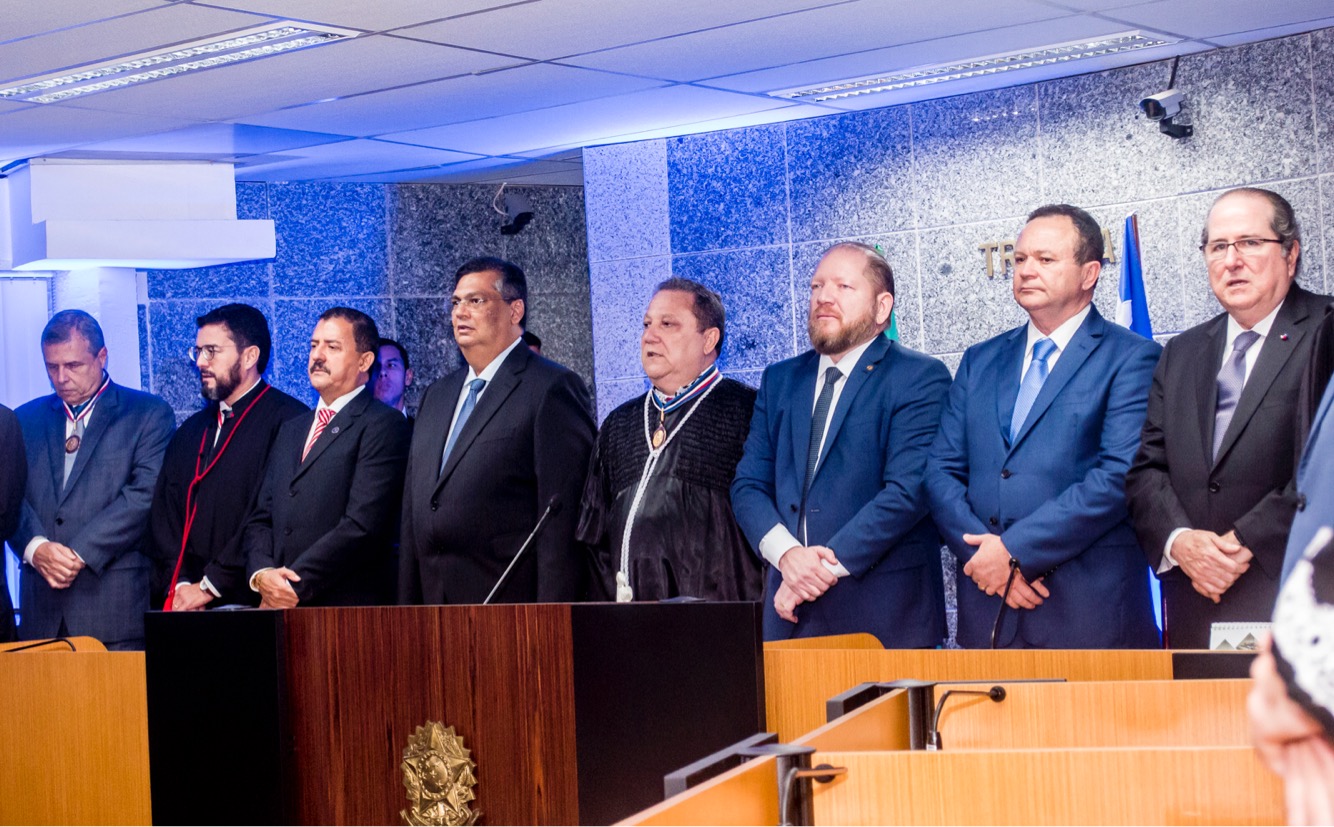 Deputados estaduais prestigiam posse da nova mesa diretora do TRE-MA
