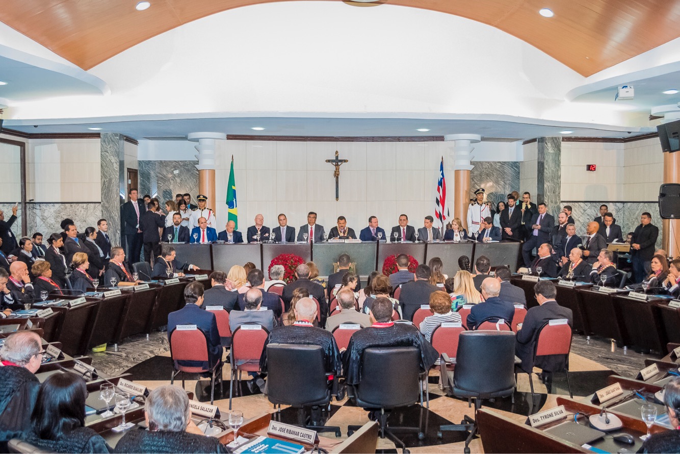 Deputados participam da posse da nova Mesa Diretora do Tribunal de Justiça do Maranhão 