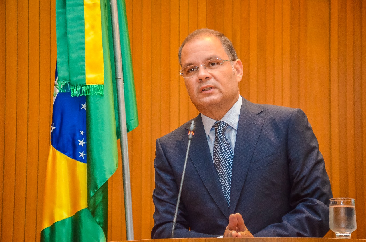 Líder do Governo barra manobra da Oposição em obstruir pauta para votação