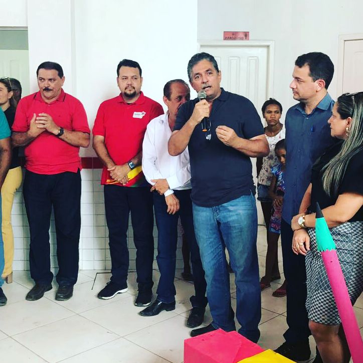 Carlinhos Florêncio participa da inauguração da Escola Digna em Parnarama