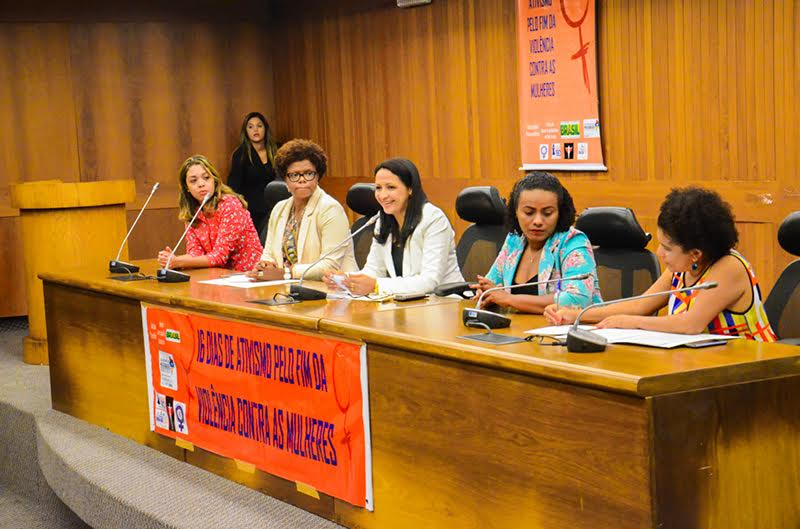 Seminário encerra a campanha 16 Dias de Ativismo pelo Fim da Violência contra as Mulheres