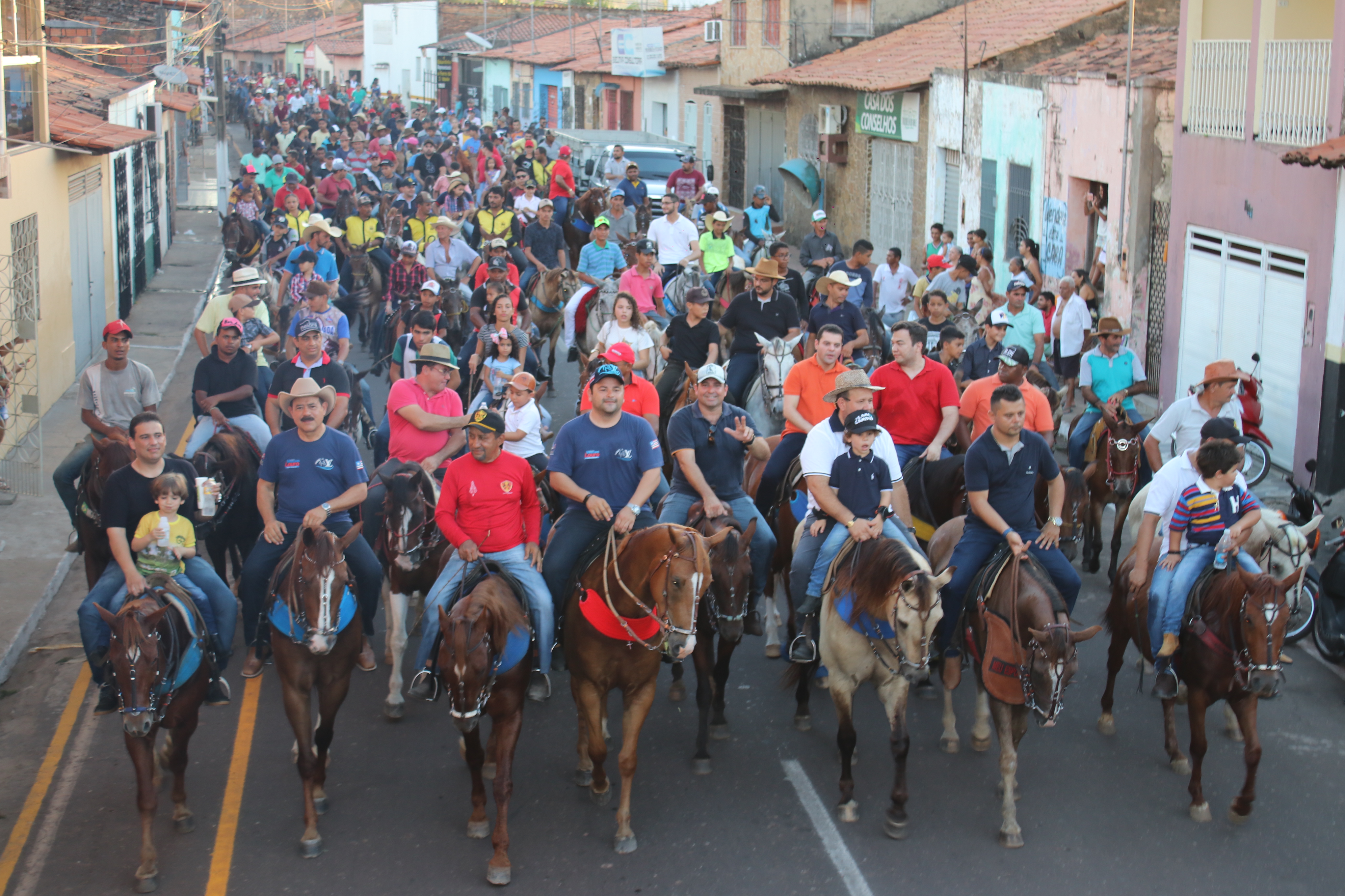 Vinicius Louro participa da tradicional Grande Cavalgada do Parque Maratá