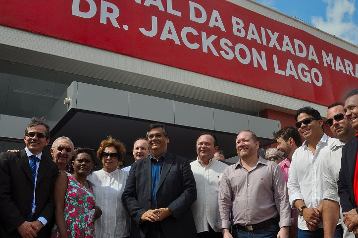 Deputado Othelino Neto participa da inauguração do Hospital de Pinheiro