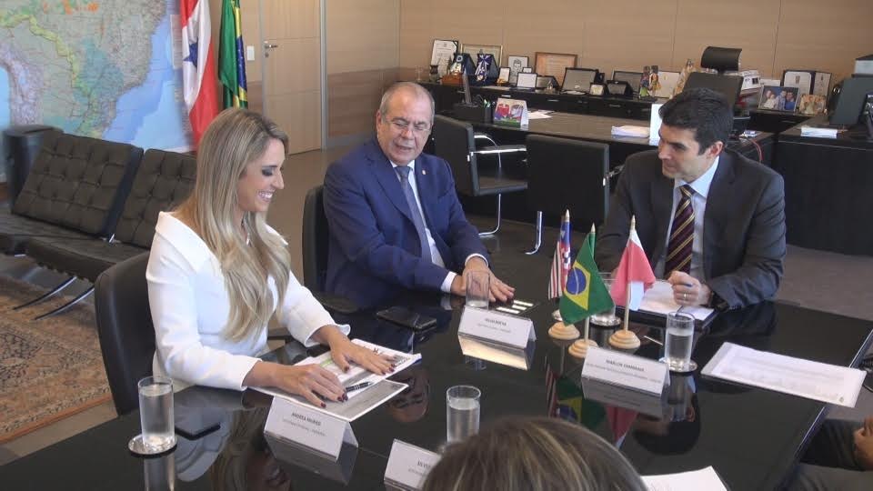 Andrea Murad despacha com o ministro da Integração Nacional, Helder Barbalho