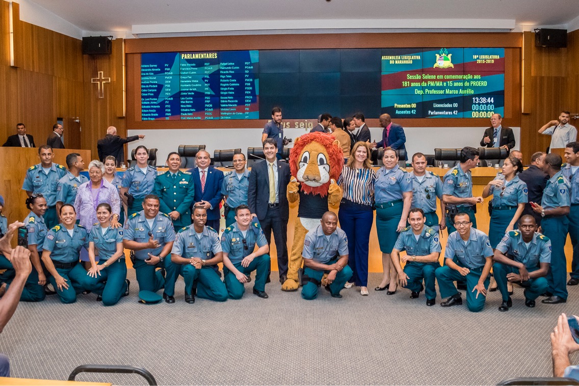 Em sessão solene, Assembleia presta homenagem aos 181 anos da PMMA e 15 anos do PROERD