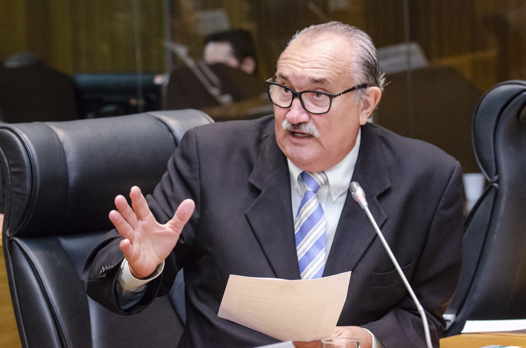 César Pires questiona projeto do governo para contrair empréstimo de R$ 623 milhões