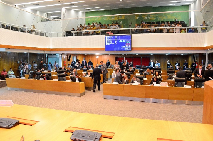 Assembleia aprova Projeto de Lei que institui o Dia do Cantador de Bumba meu Boi no Maranhão