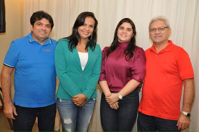 Ana do Gás participa de pré-lançamento de candidatura em Lago da Pedra 