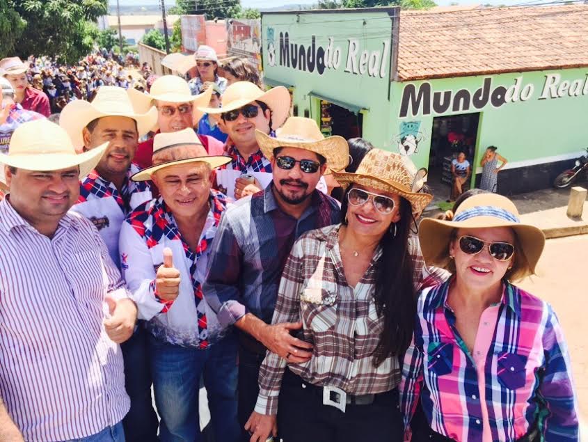 Deputado Zé Inácio participa de Cavalgada no município de Itinga