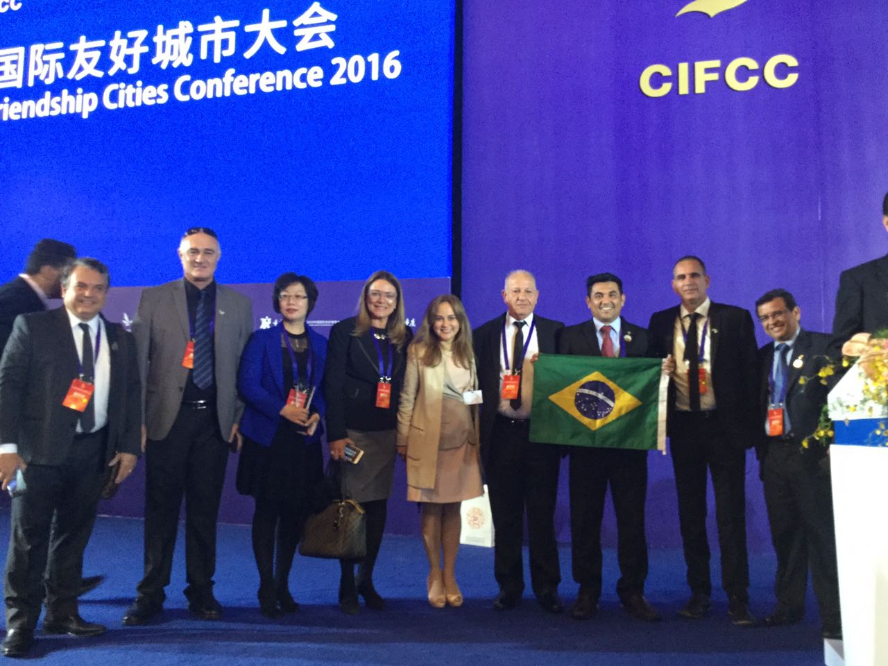 Deputado Wellington do Curso é destaque no encerramento de Conferência na China