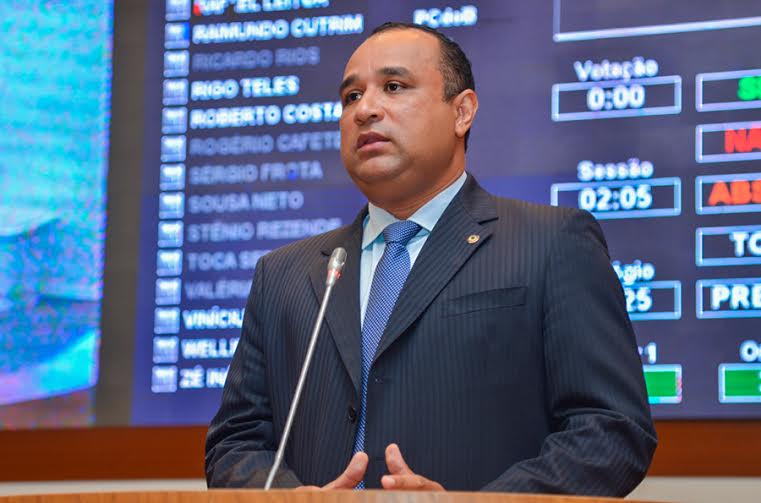 Deputado Roberto Costa solicita reforço urgente à segurança em Bacabal