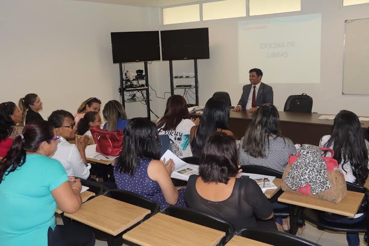 Deputado Wellington exalta sucesso da 2ª Oficina de Libras realizada na Assembleia 