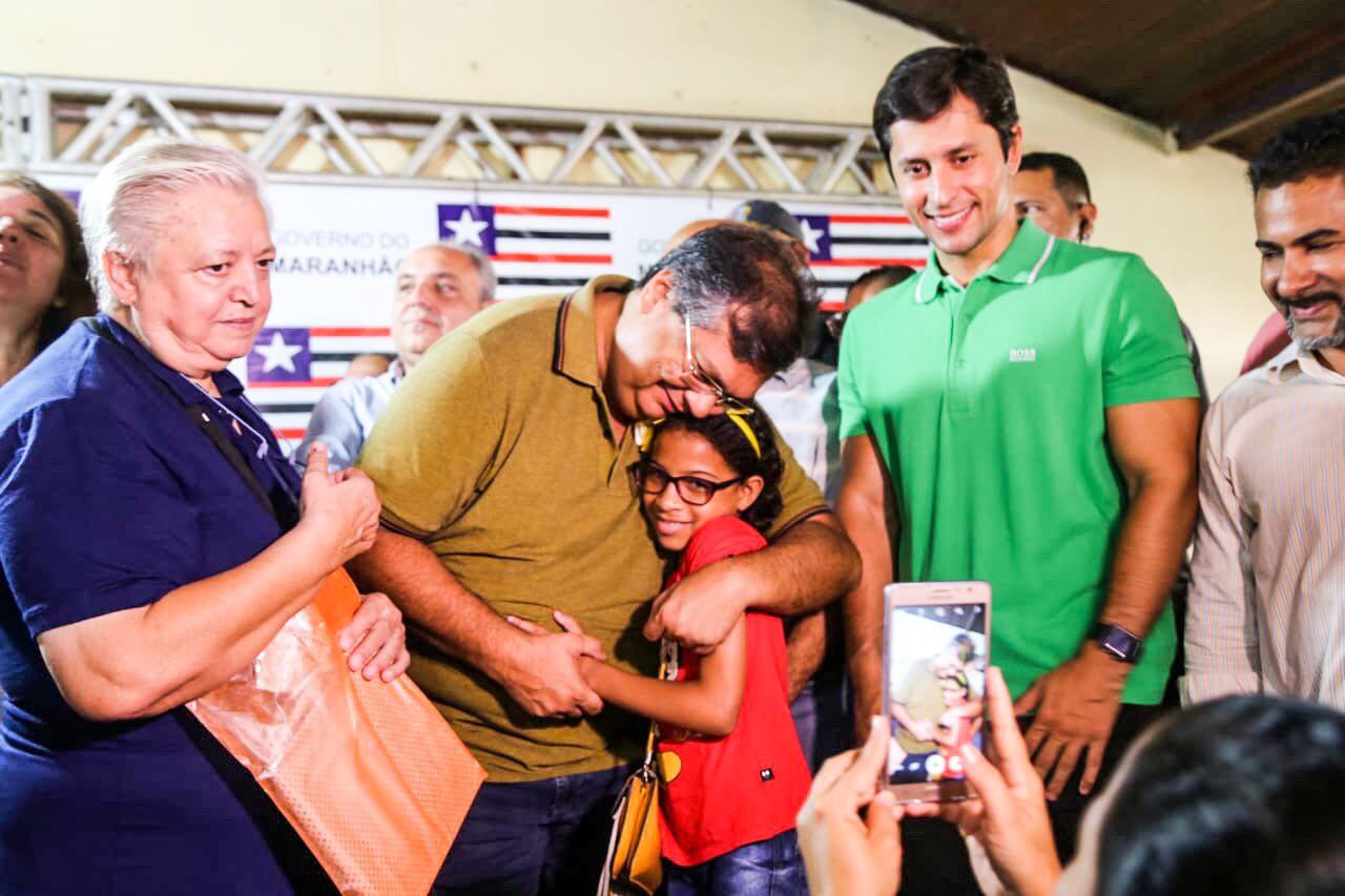 Duarte Jr. participa de entrega de títulos de propriedades em Paço do Lumiar