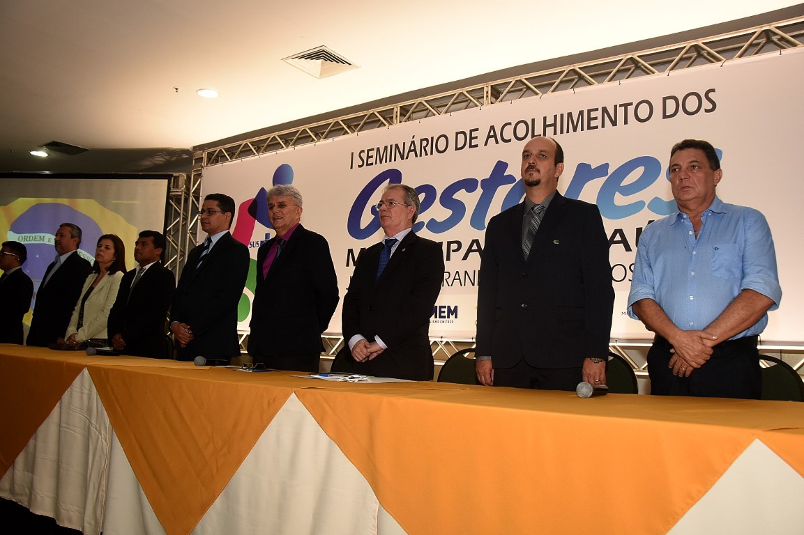 Levi Pontes representa a Assembleia na abertura do I Seminário de Acolhimento dos Gestores de Saúde