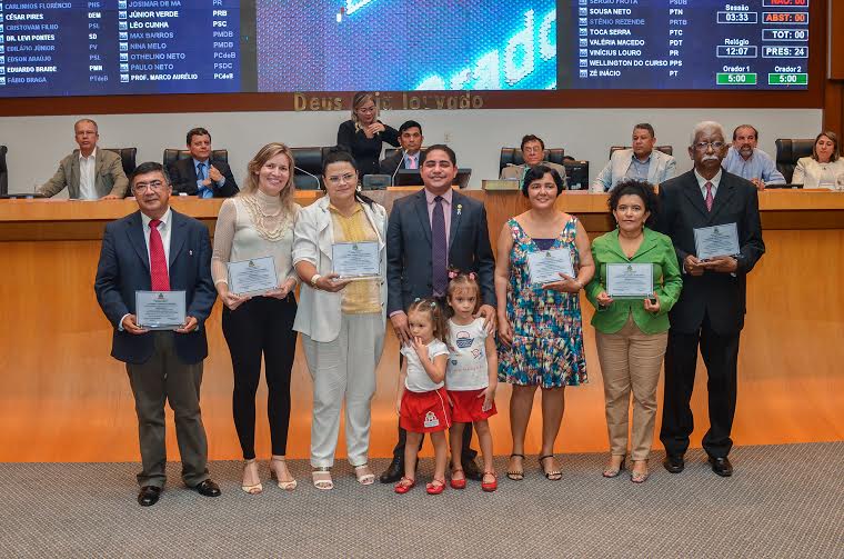 Zé Inácio homenageia os 25 anos do Sindsep em Sessão Solene