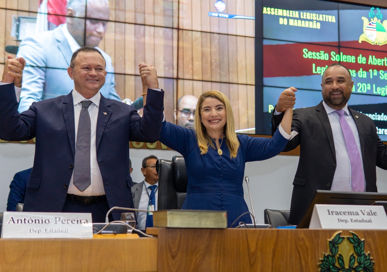 Iracema Vale e governador Brandão durante a solenidade de abertura do Ano Legislativo na Assembleia 