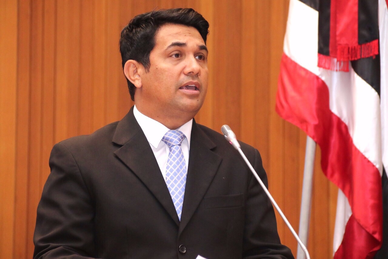 Deputado Wellington se posiciona em defesa dos servidores públicos