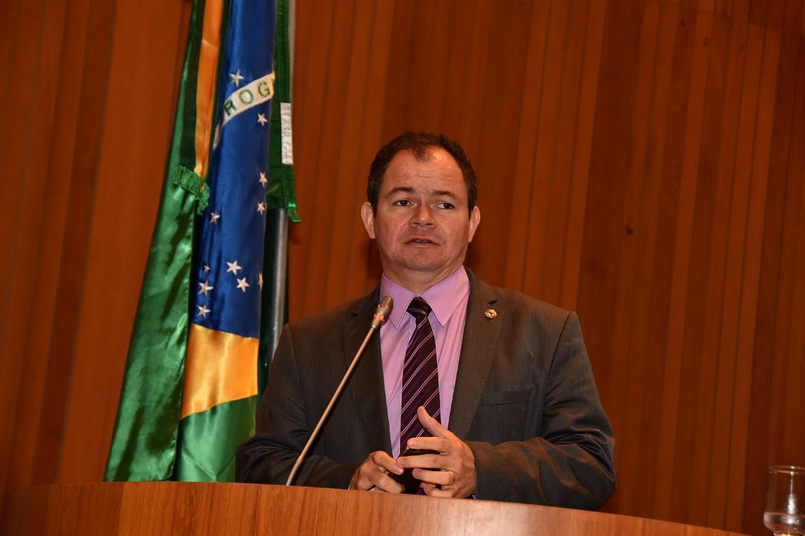 Rafael Leitoa desconstrói “circo armado” pela oposição sobre o trabalho da Secretaria de Infraestrutura 