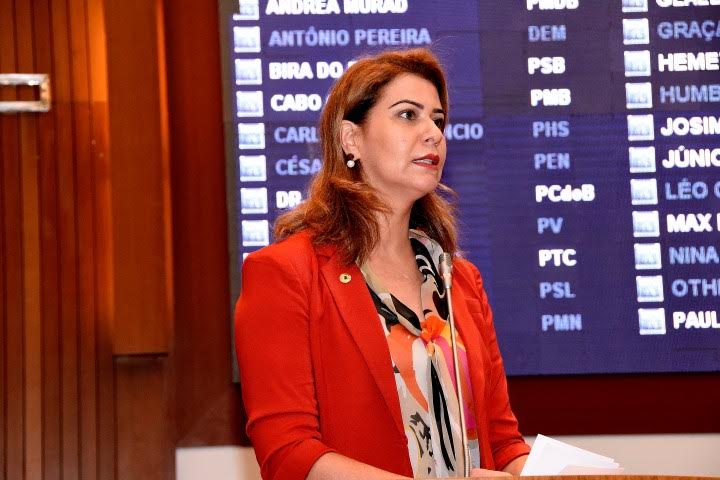 Valéria Macedo pede Farmácia de Medicamentos Especializados para o município de Imperatriz