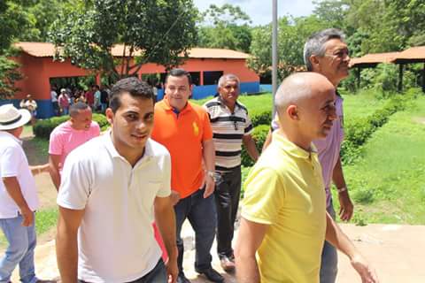 Deputado Vinicius Louro visita Escola Família de Capinzal do Norte