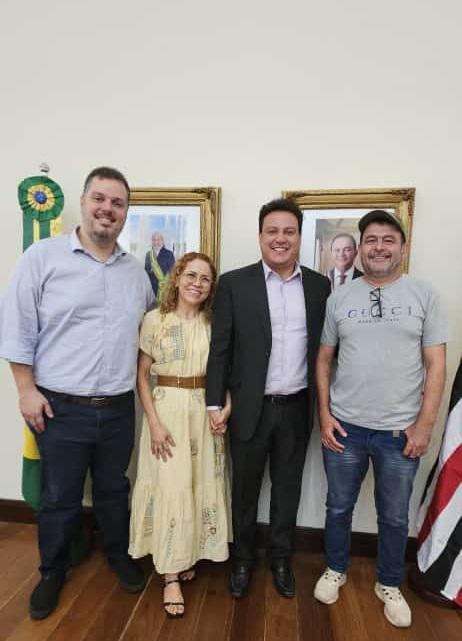 Rodrigo Lago, Felipe Camarão e Dr. Júnior alinham ações na Educação de São Luís Gonzaga