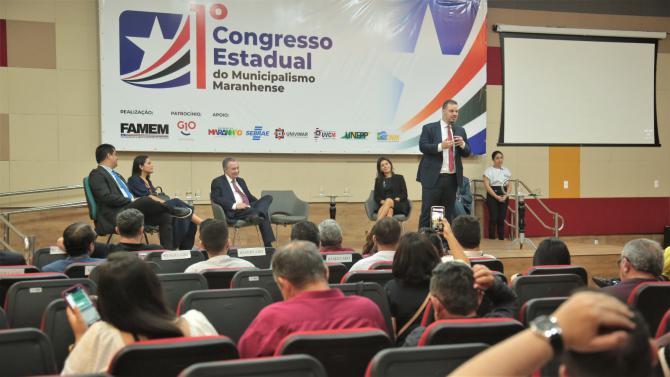 Rodrigo Lago participa de painel sobre fortalecimento do municipalismo no Maranhão 