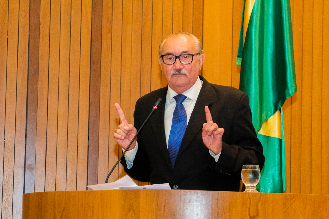 César Pires critica Reforma da Previdência estadual