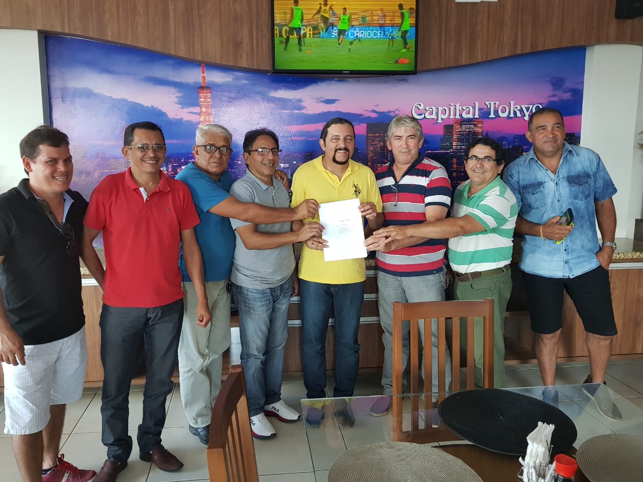 Júnior Verde reúne-se com empresários de Barra do Corda
