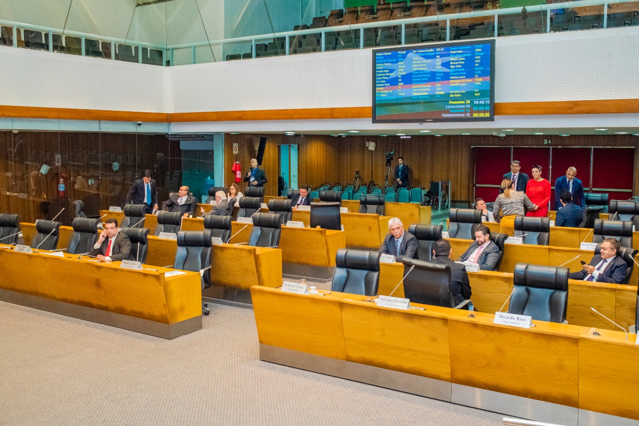 Assembleia aprova Medida Provisória que altera dispositivos do Estatuto da Polícia Militar  