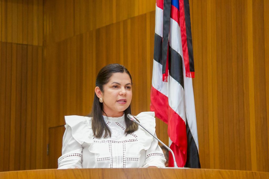 Solange Almeida repercute reunião com governador para definir ações de combate à violência nas escolas