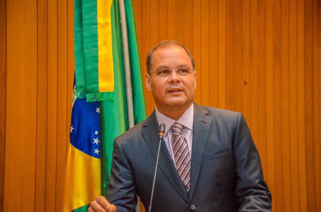 Deputado Rogério Cafeteira faz o registro de agenda pela região Tocantina 