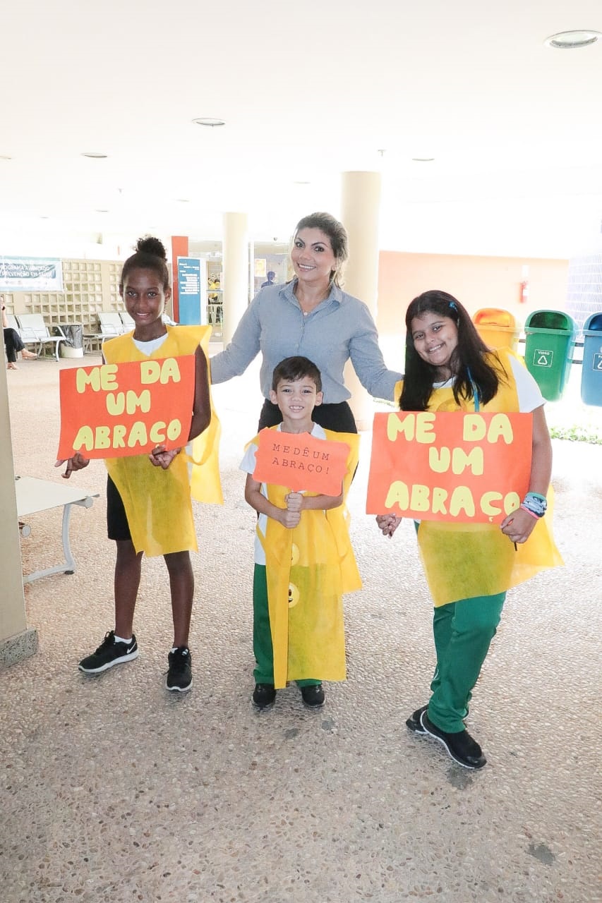 Alunos da Creche Sementinha e do Sol Nascente participam da campanha 