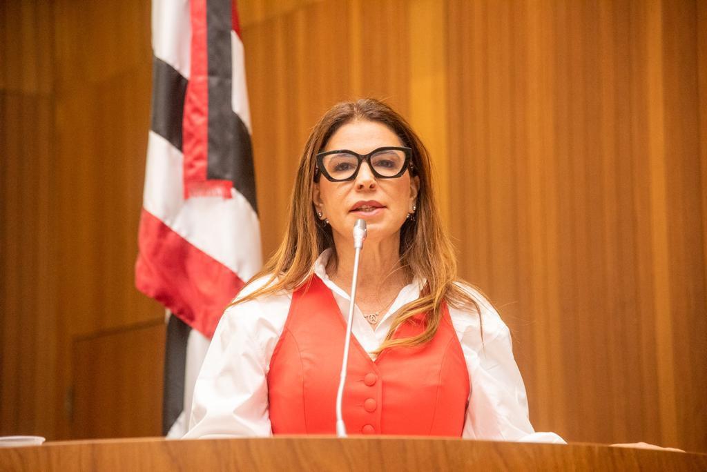 Abigail Cunha destaca nova missão à frente da SEMU e ganha apoio de parlamentares 
