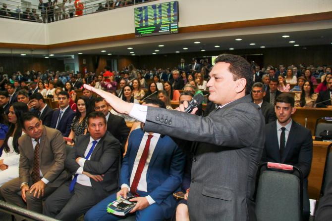 Cláudio Cunha toma posse como deputado estadual na Assembleia Legislativa do Maranhão