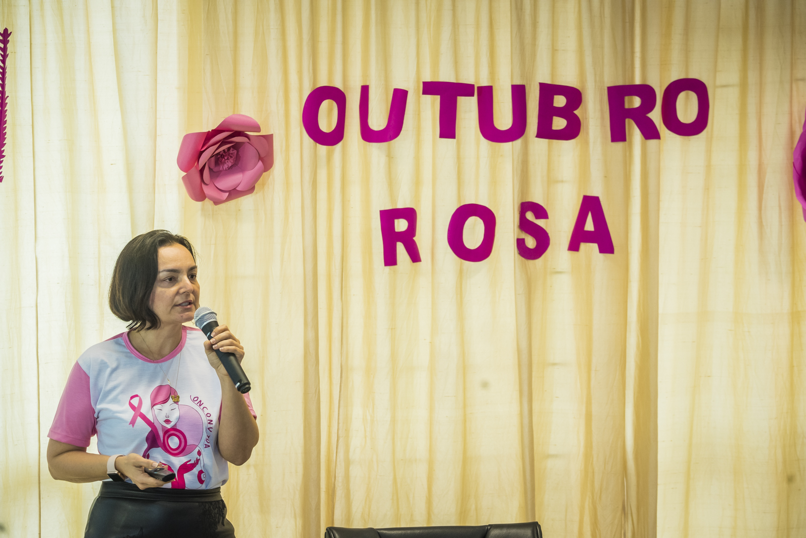 Diretoria de Saúde e Gedema promovem palestras alusivas à campanha “Outubro Rosa”