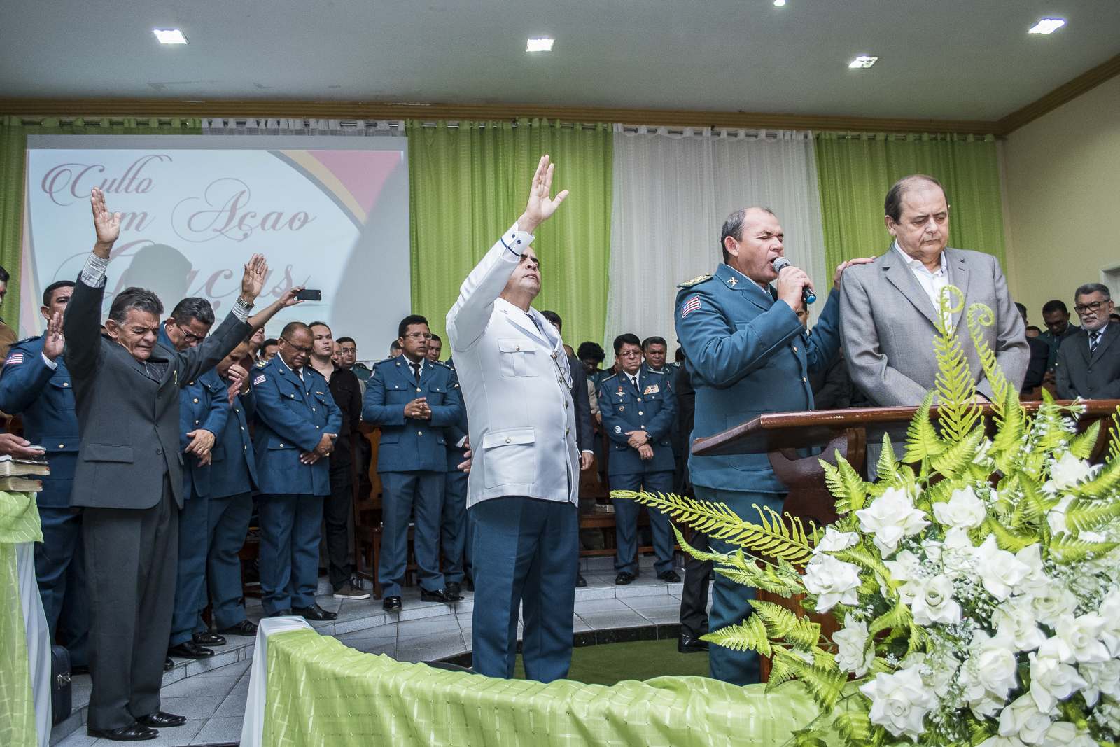 Humberto Coutinho participa de culto de ação de graças pela posse do major Caetano Jorge