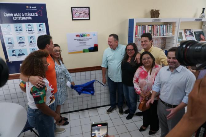 Leandro Bello participa da entrega de obras de reforma em escolas da capital