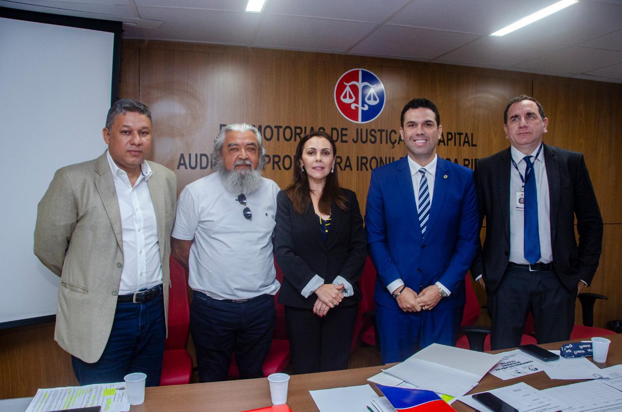 Fábio Macedo participa de reunião para definição das ações do Setembro Amarelo